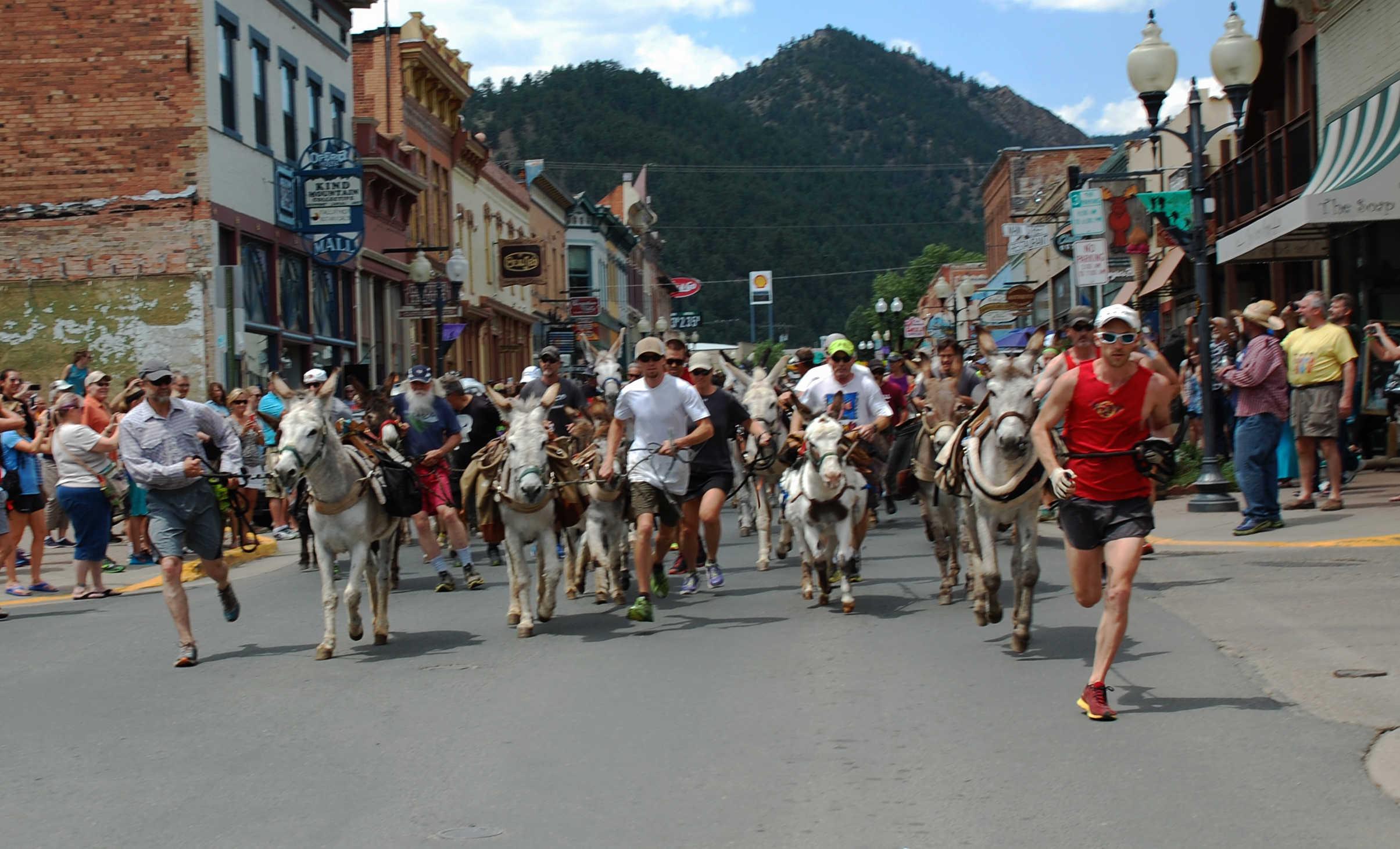 people running in burro race